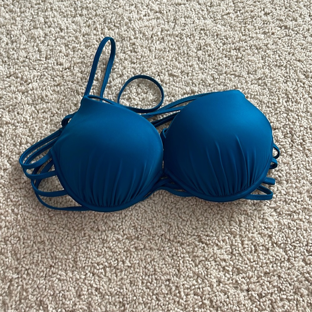 Bikini top